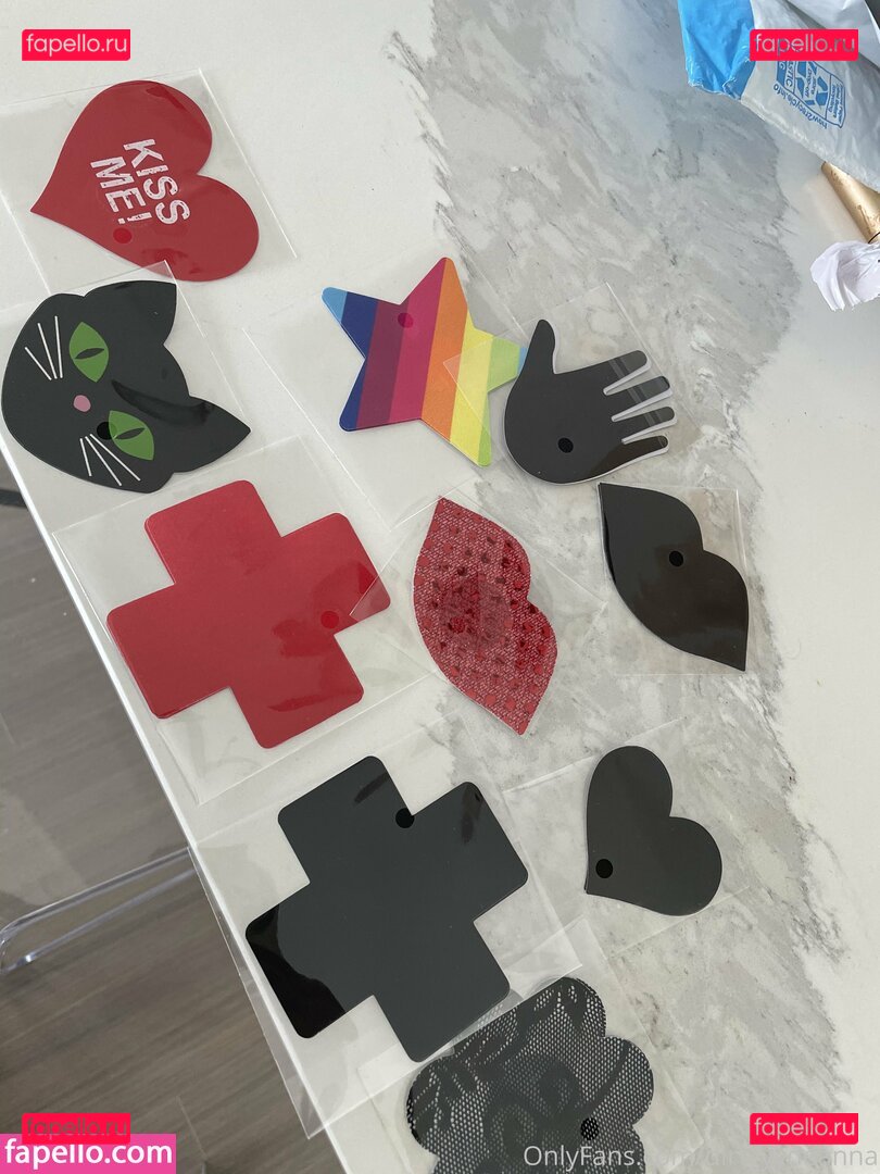 deanna.nycole / dirtyyydeanna Onlyfans Photo Gallery 