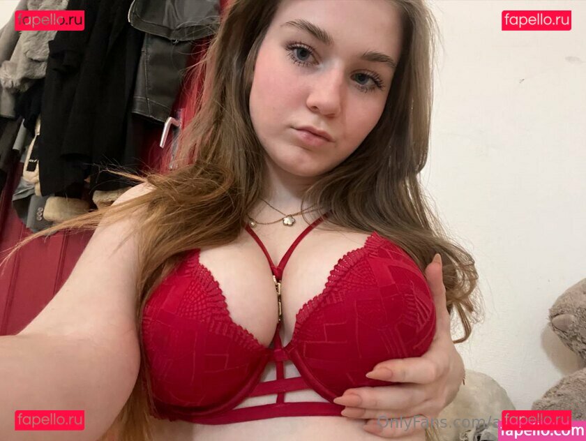 bailey.blairx / blralix Onlyfans Photo Gallery 