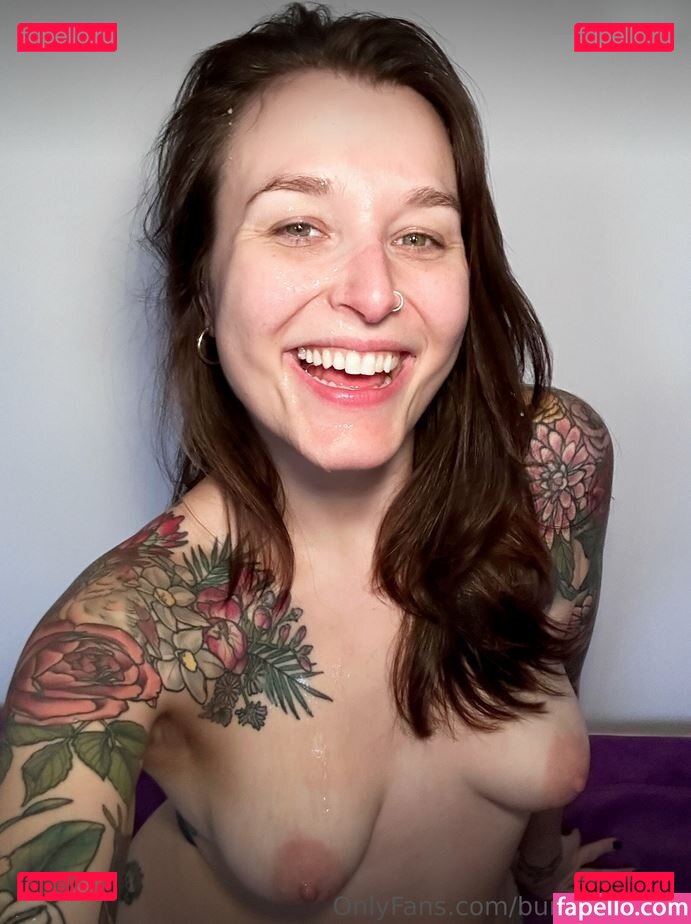 Bunny Barnett / thedolphingirl / bunnybarnett Onlyfans Photo Gallery 