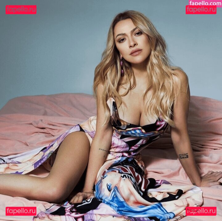 Hadise / hadisex Onlyfans Photo Gallery 