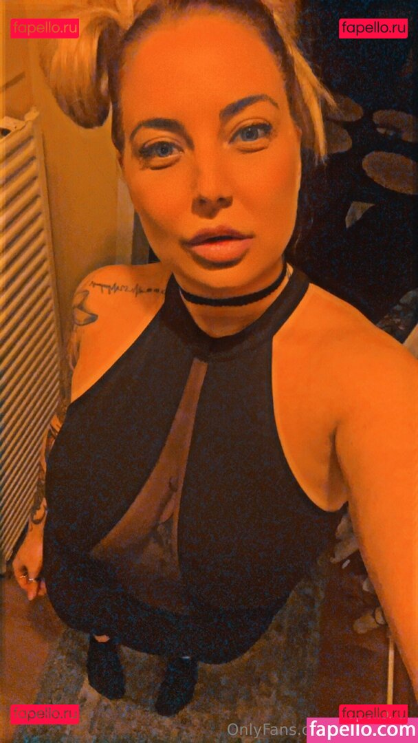 ellitellivip Onlyfans Photo Gallery 