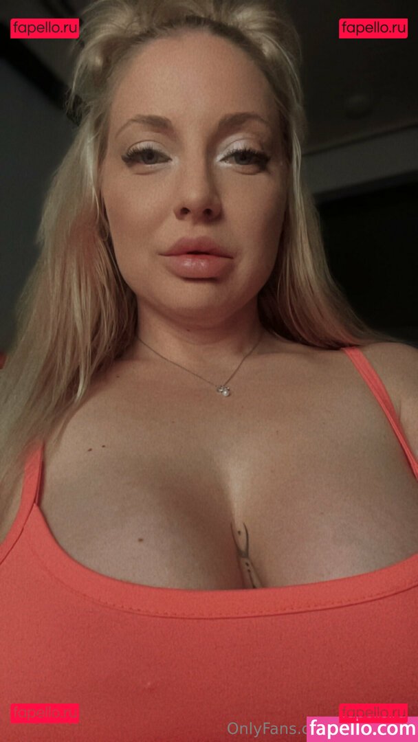ellitellivip Onlyfans Photo Gallery 