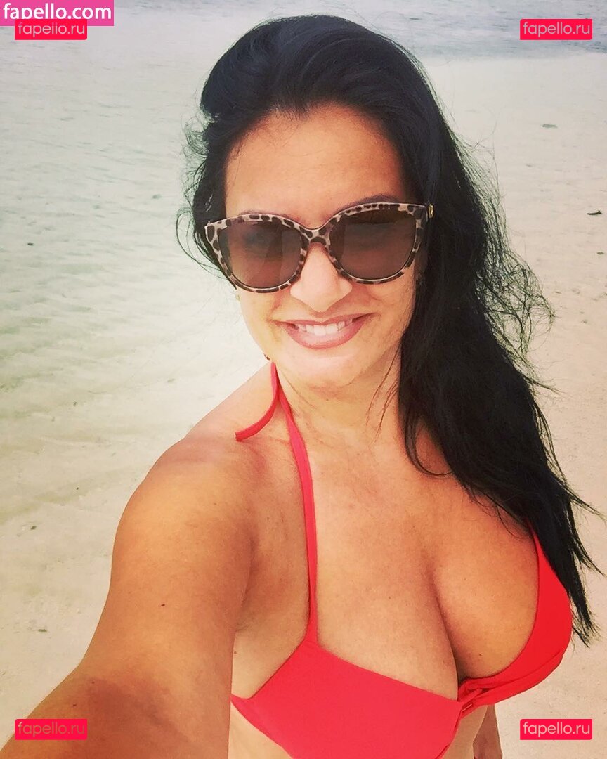 Angela Cavagna / angelacavagna Onlyfans Photo Gallery 