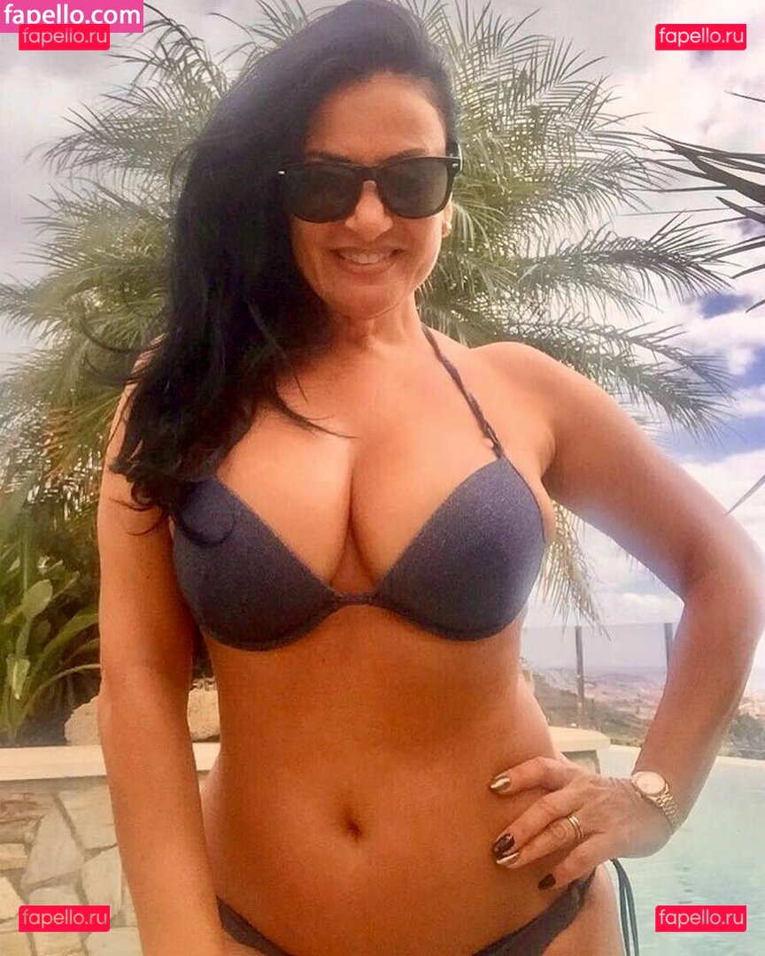 Angela Cavagna / angelacavagna Onlyfans Photo Gallery 