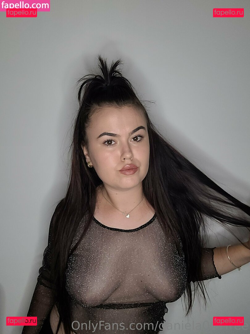 daniela007free / danielat07 Onlyfans Photo Gallery 