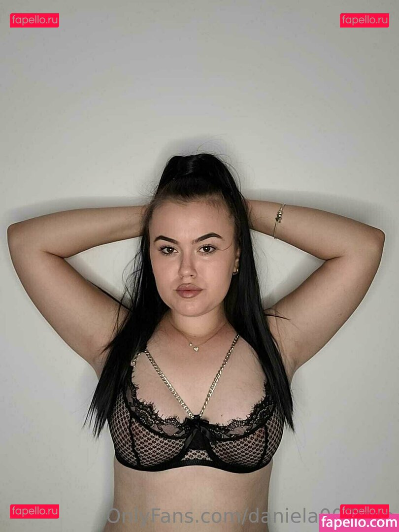daniela007free / danielat07 Onlyfans Photo Gallery 