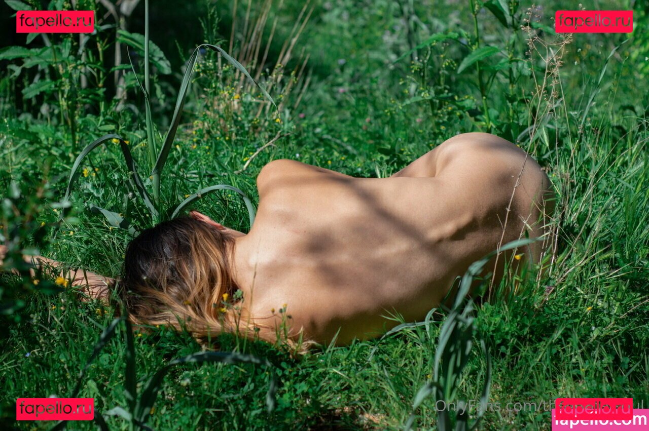 robincy / robincyn / thegarnetsoul Onlyfans Photo Gallery 