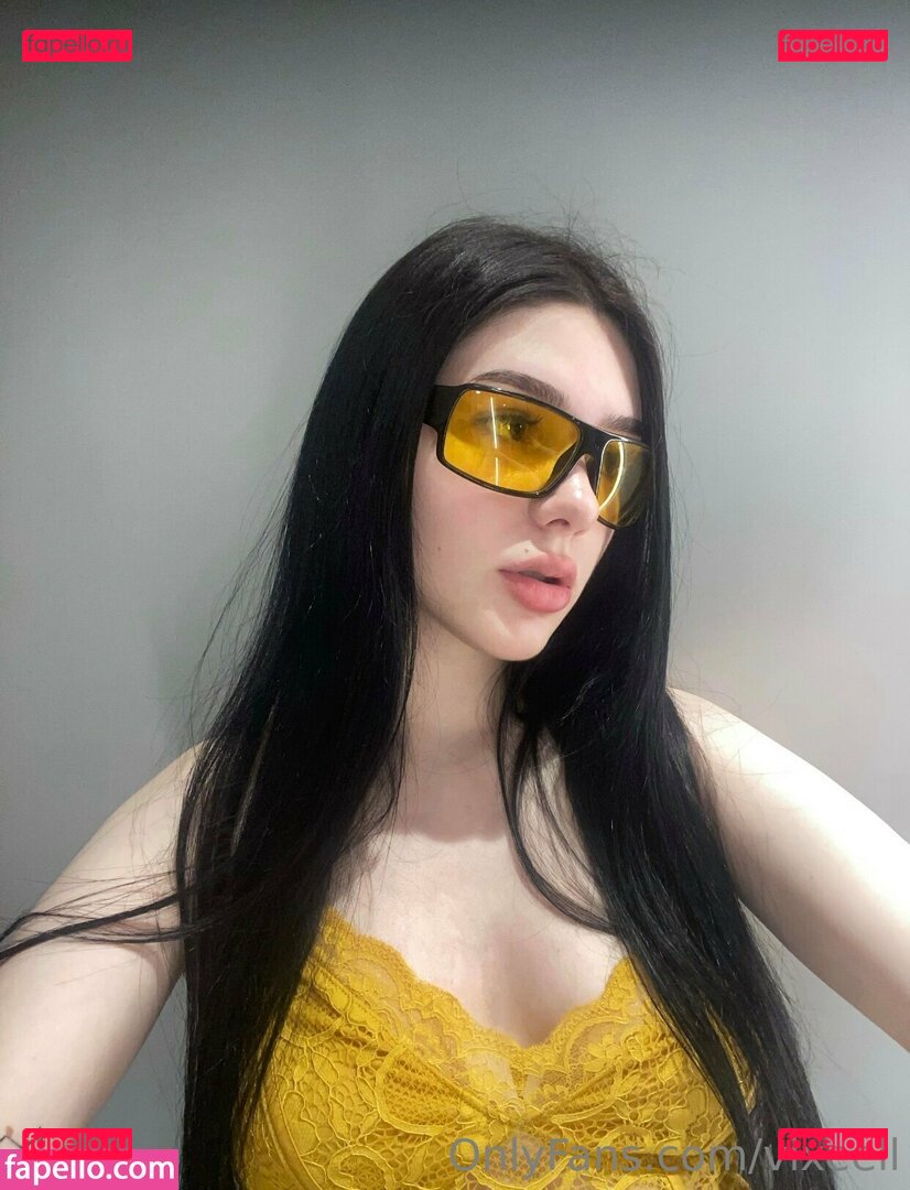 __bellaella / vixeellonly Onlyfans Photo Gallery 