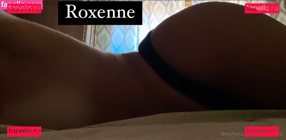roxenne93 / roxy.espo93 Onlyfans Photo Gallery 