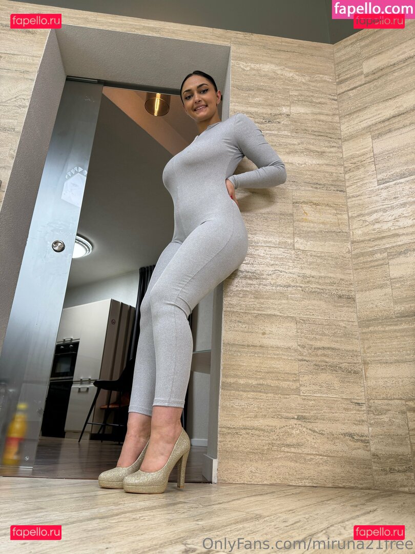 miruna.jade.free Onlyfans Photo Gallery 