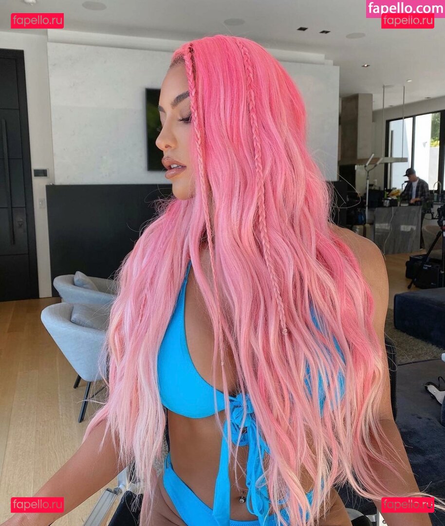 Natalie Eva Marie / natalieevamarie Onlyfans Photo Gallery 