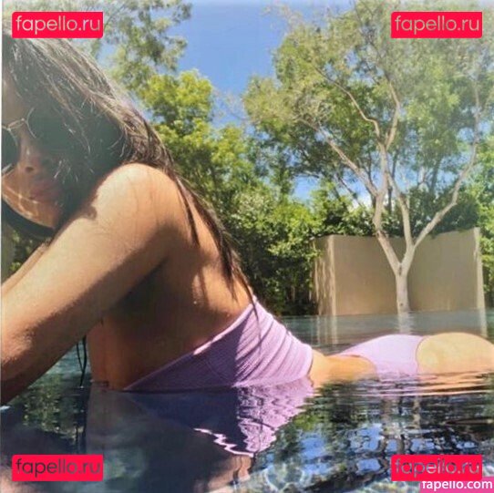 Olivia Munn / oliviamunn Onlyfans Photo Gallery 