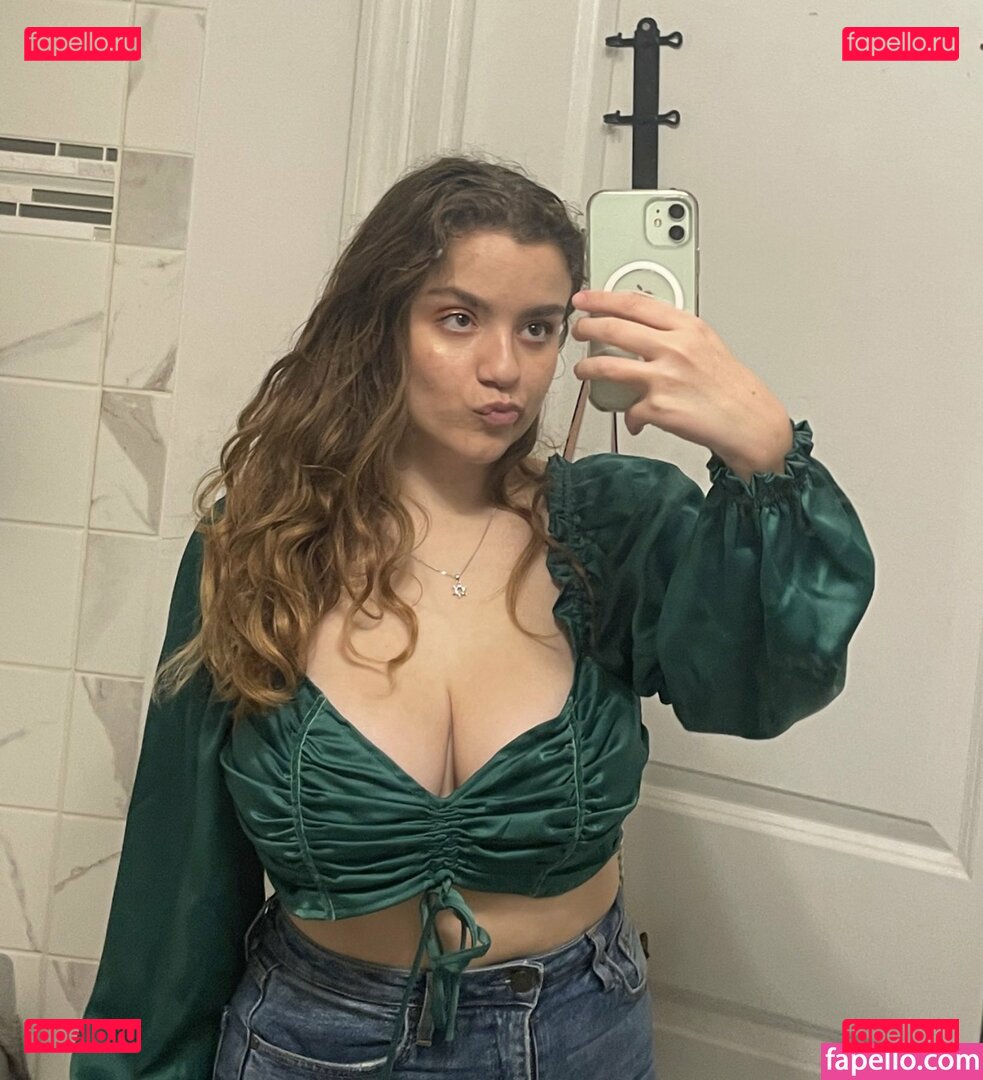 Mayaisfiya / mayawoulfe Onlyfans Photo Gallery 