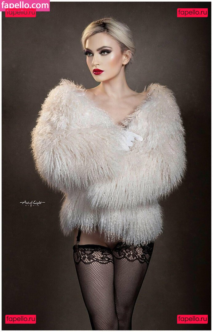 karolinag Onlyfans Photo Gallery 