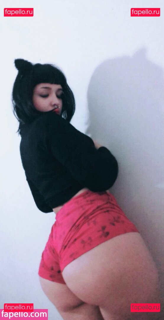 lunatica.xl Onlyfans Photo Gallery 