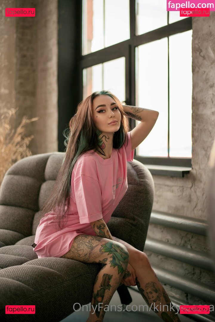 Kinky Nessa / kinky.nessa / kinkynessa Onlyfans Photo Gallery 