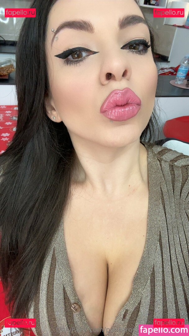 panteronacosplay / panteronapugliese_free Onlyfans Photo Gallery 