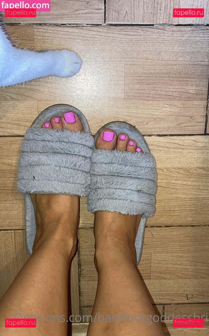 barefootgoddessbri / barefootgoddesss Onlyfans Photo Gallery 