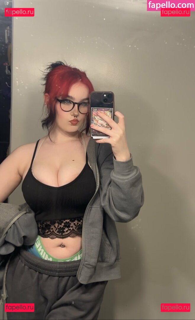 Sylvieexo / sylvieecos / sylvieesxo Onlyfans Photo Gallery 