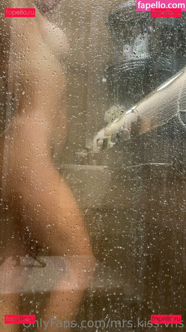 mrs_kelz / mrs_kissvhs Onlyfans Photo Gallery 