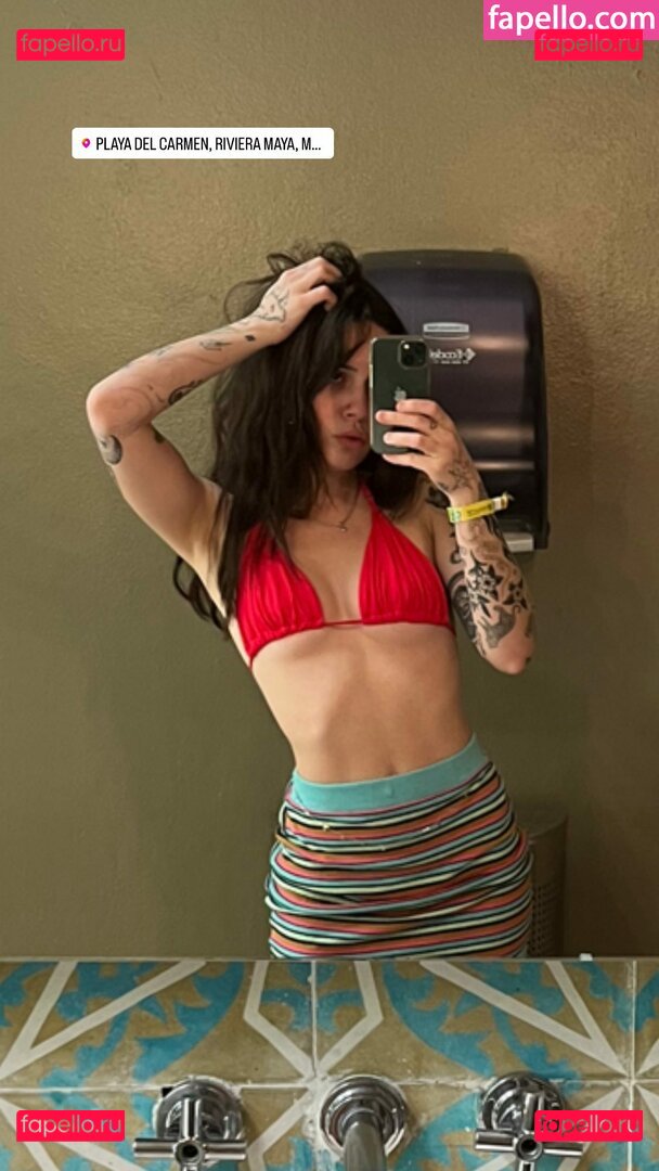 Bea Miller / beamiller Onlyfans Photo Gallery 