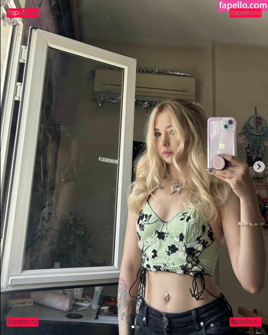 Ecem Hotoğlu / linasuozgen / mantislia Onlyfans Photo Gallery 