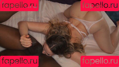 Mia Malkova / miamalkova Onlyfans Photo Gallery 