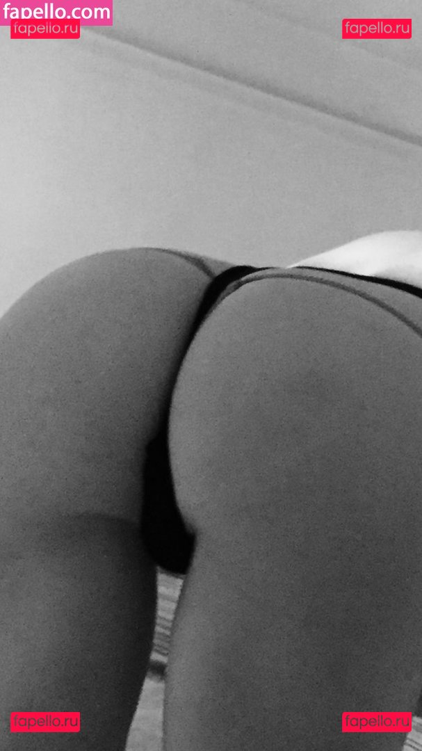 Rose Mcgowan / rosemcgowan Onlyfans Photo Gallery 