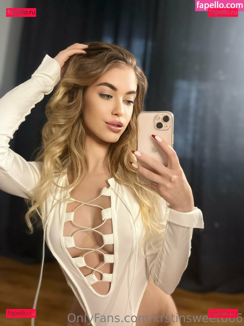 krstinsweet666 / sowest666 Onlyfans Photo Gallery 