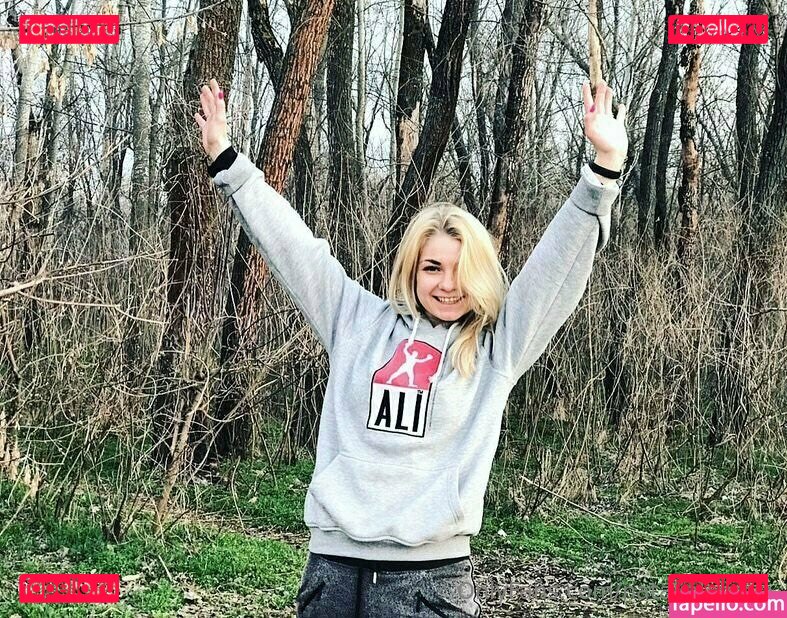 https: / natalialebova / natalialxxo Onlyfans Photo Gallery 