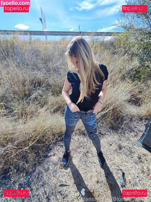 Blonde_whore / blonde__whore / https: Onlyfans Photo Gallery 