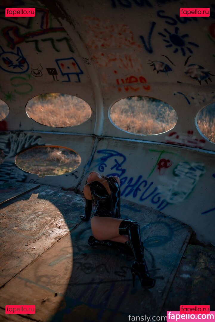 miaxthorne Onlyfans Photo Gallery 