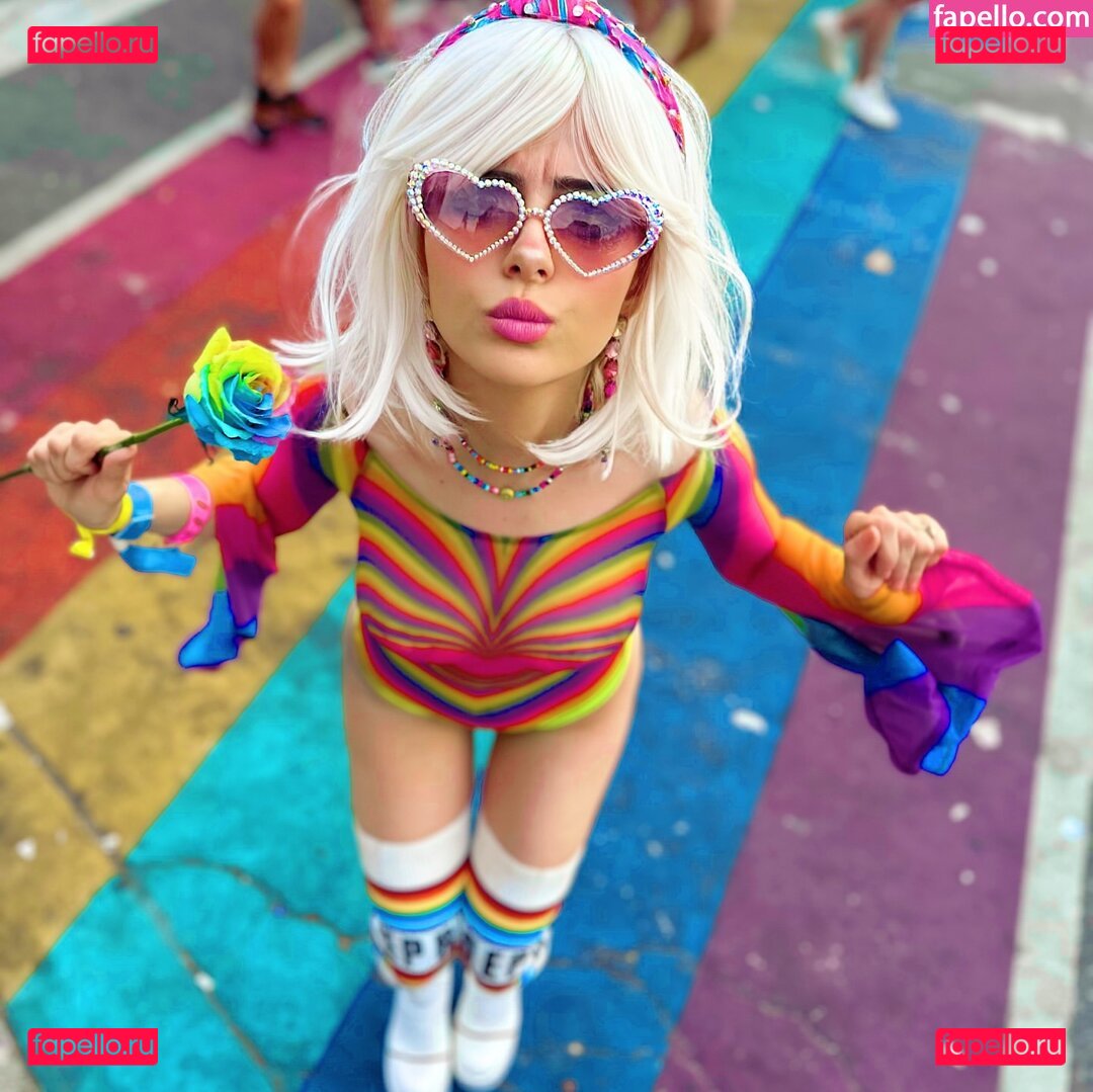 Azzy Land / azzyland Onlyfans Photo Gallery 