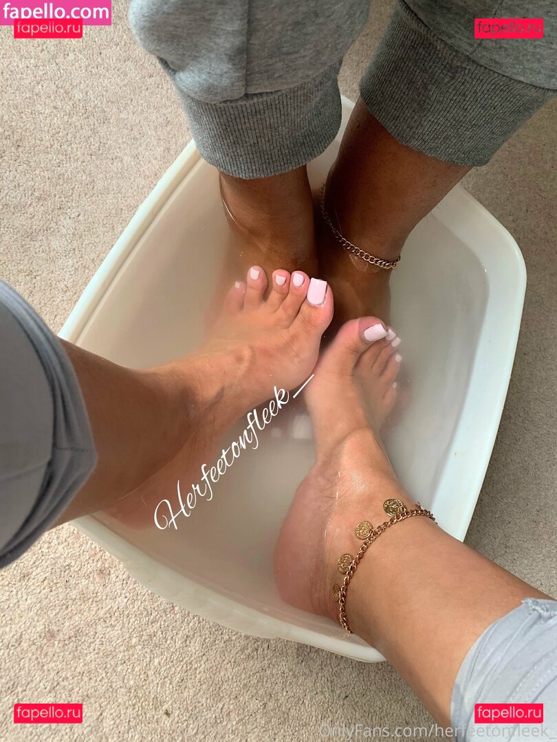 herfeetonfleek / herfeetonfleek_ Onlyfans Photo Gallery 