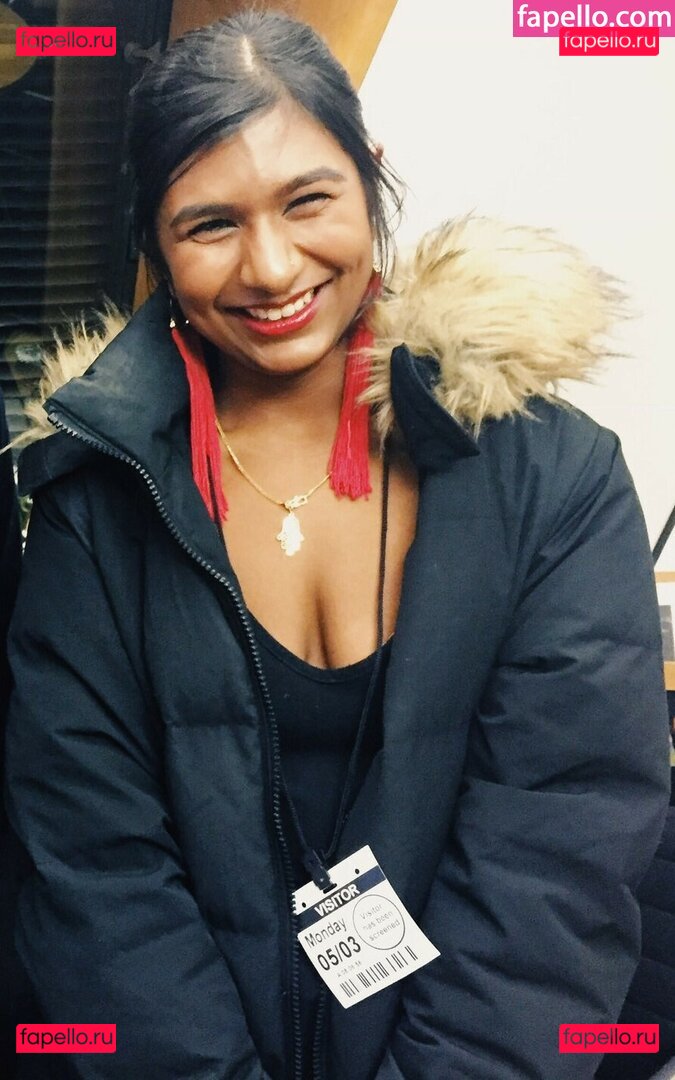 Ash Sarkar / ayocaesar Onlyfans Photo Gallery 