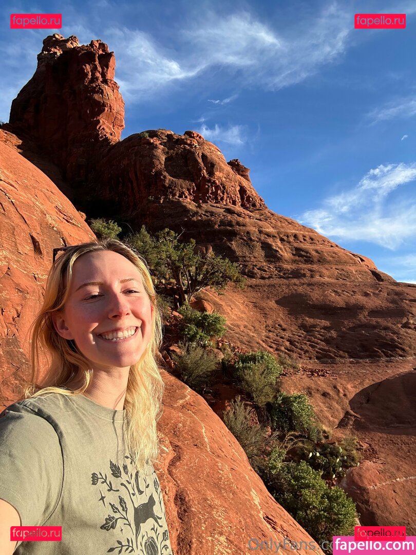 anatyla / anatylacosplay Onlyfans Photo Gallery 