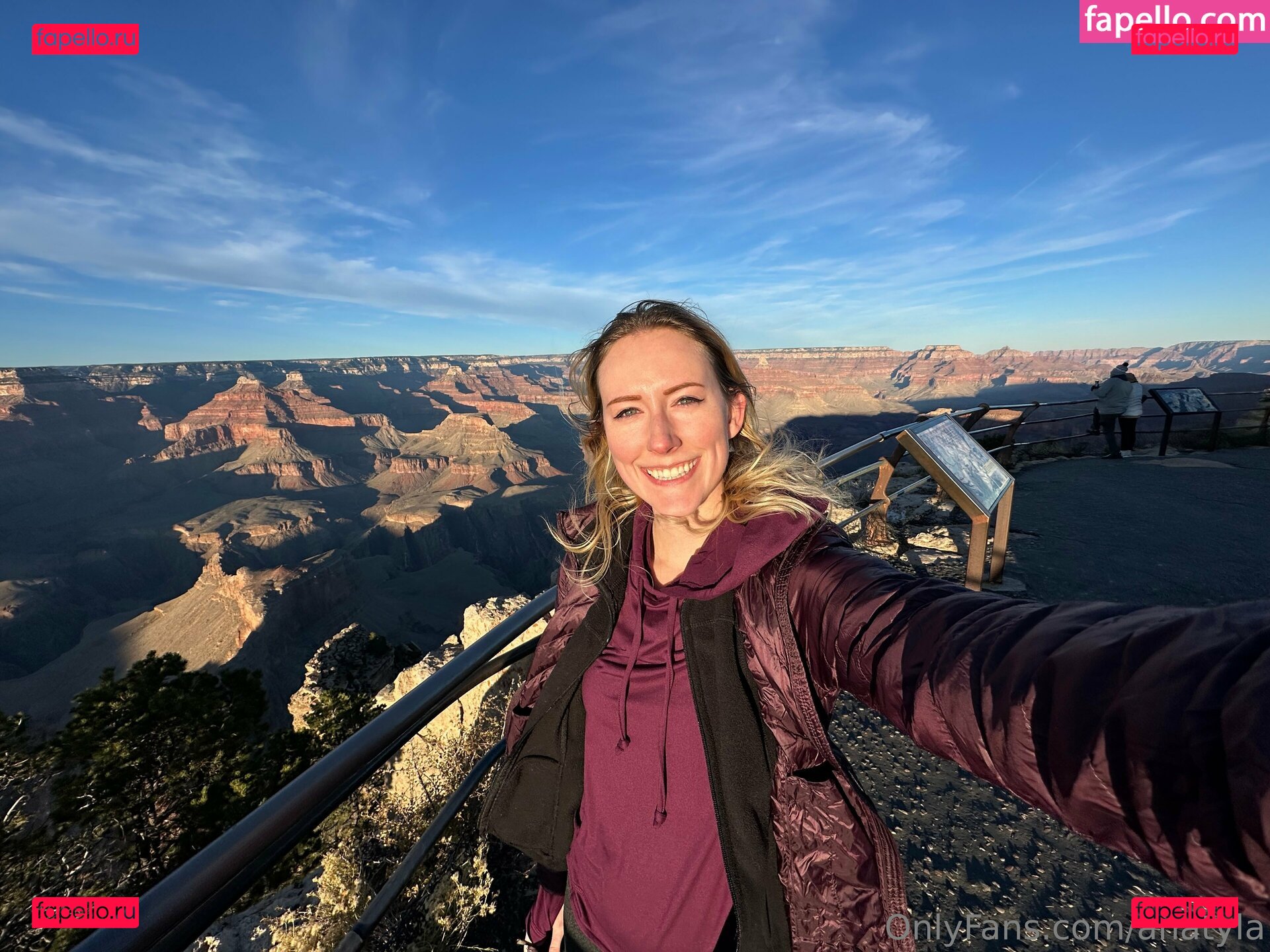 anatyla / anatylacosplay Onlyfans Photo Gallery 