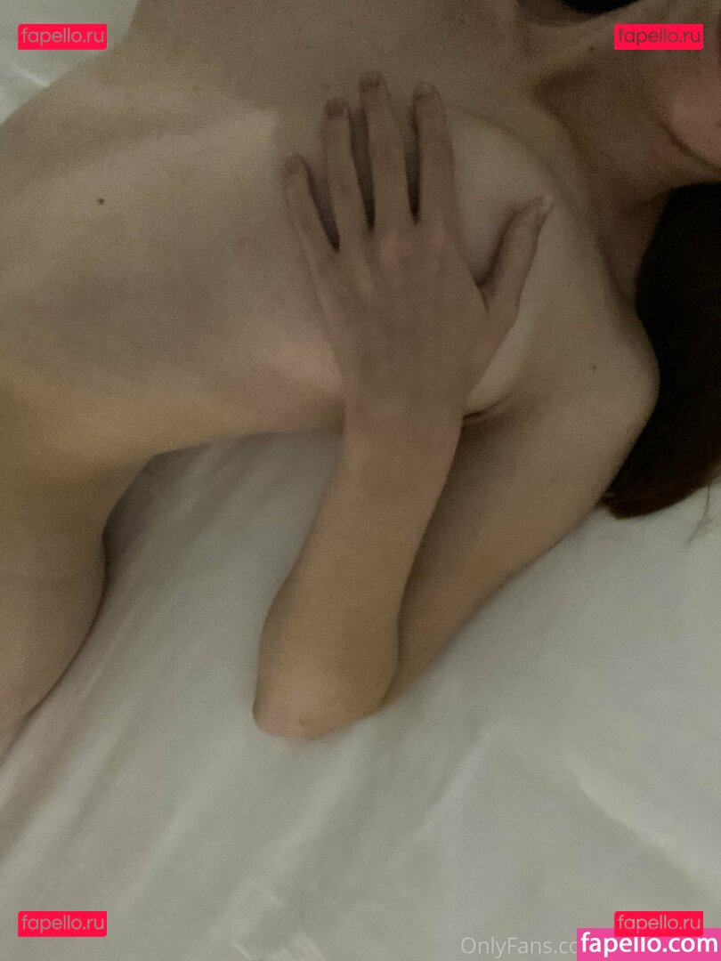 sashateaser / the.nonbinary.bombshell Onlyfans Photo Gallery 