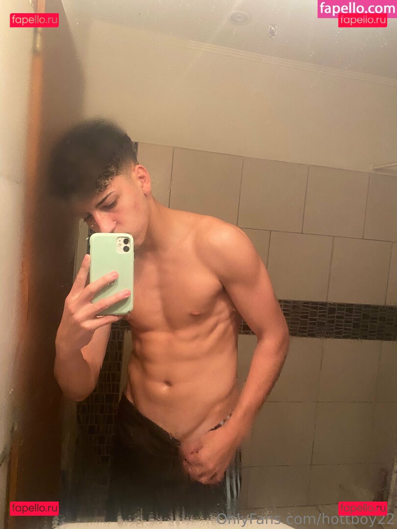 hotboywes_1017 / hottboy22 Onlyfans Photo Gallery 