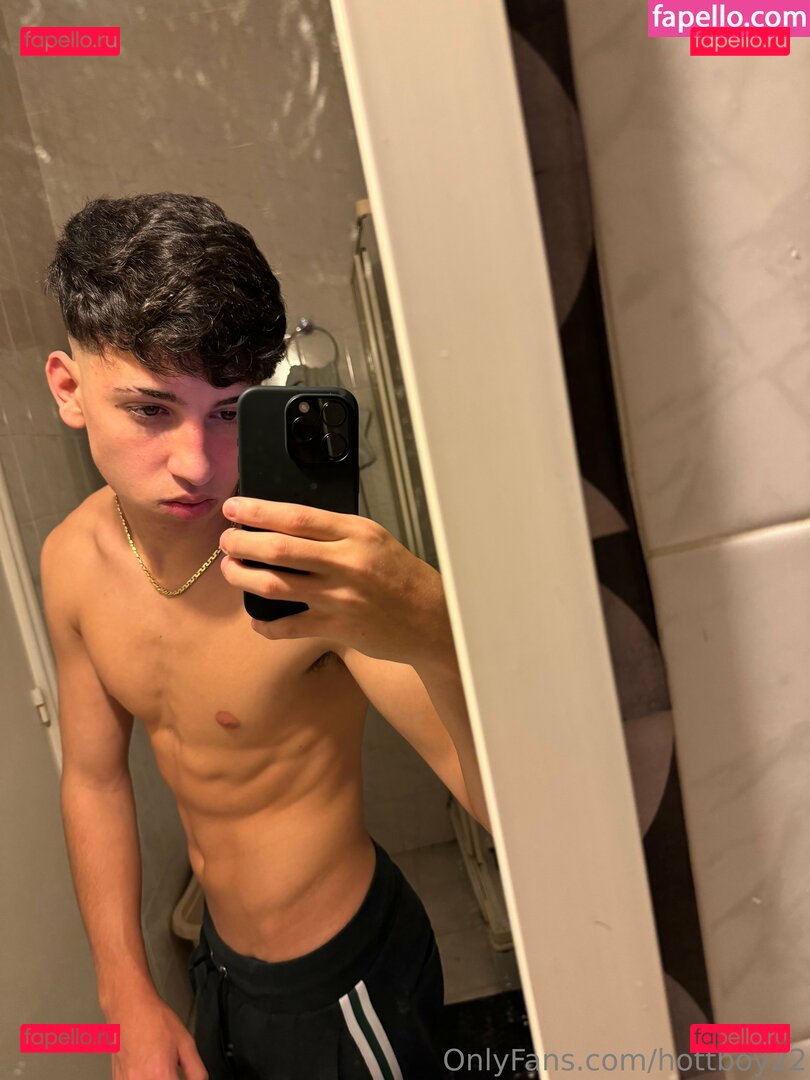 hotboywes_1017 / hottboy22 Onlyfans Photo Gallery 
