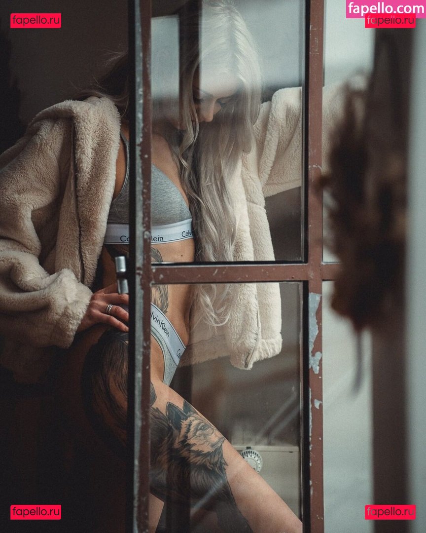 Farbenfuchs / Leslie / farbenfuchs_ Onlyfans Photo Gallery 