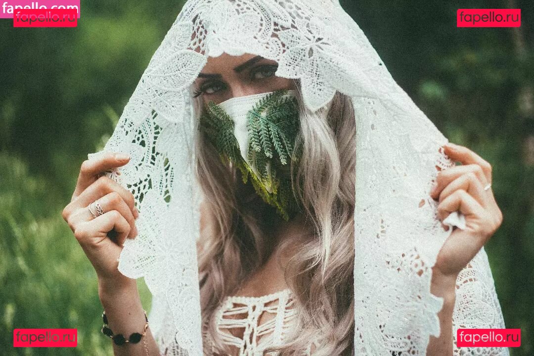 Farbenfuchs / Leslie / farbenfuchs_ Onlyfans Photo Gallery 