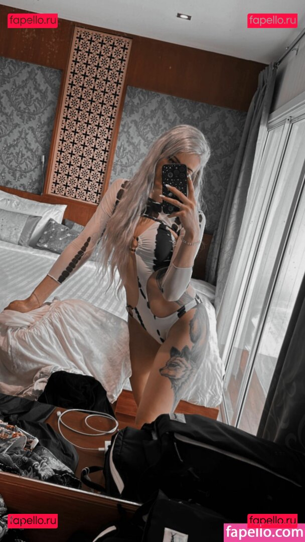 Farbenfuchs / Leslie / farbenfuchs_ Onlyfans Photo Gallery 