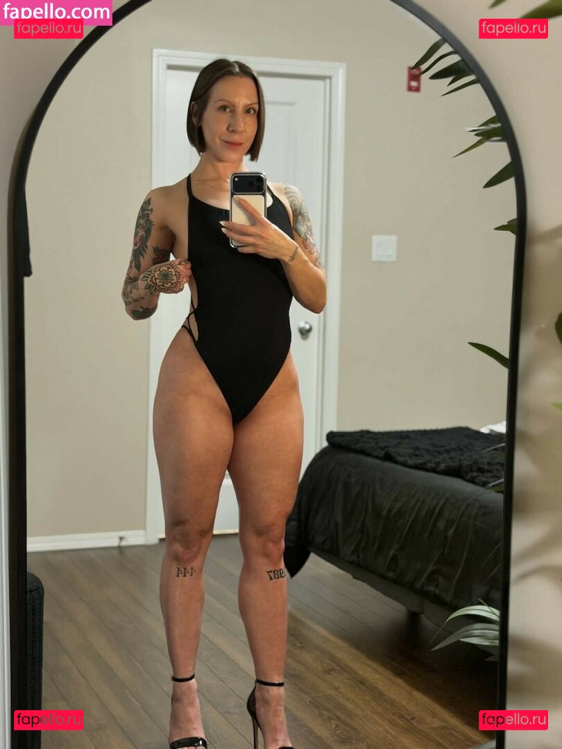 queenkcofficial / queenkofficial Onlyfans Photo Gallery 