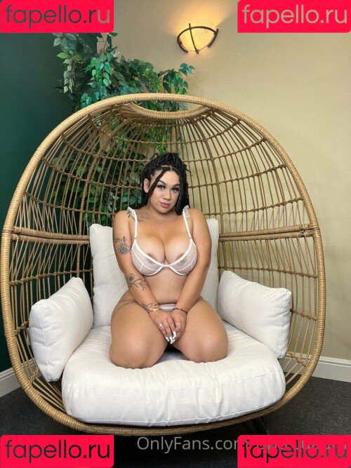 Britt Cuadra / brittcuadra Onlyfans Photo Gallery 