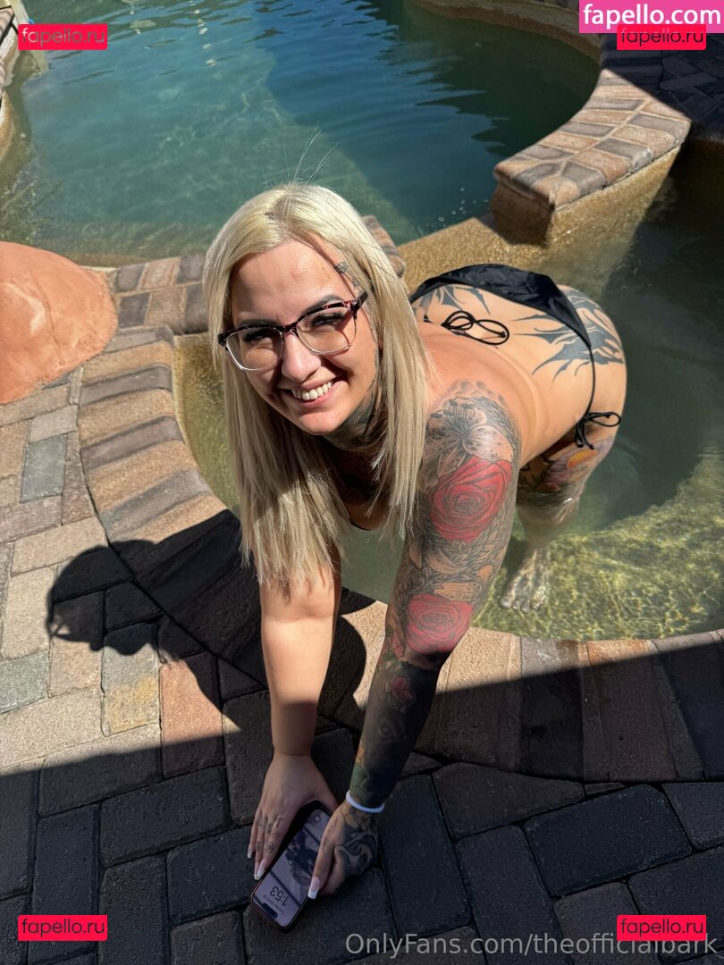 itstheofficialbark / theofficialbark Onlyfans Photo Gallery 