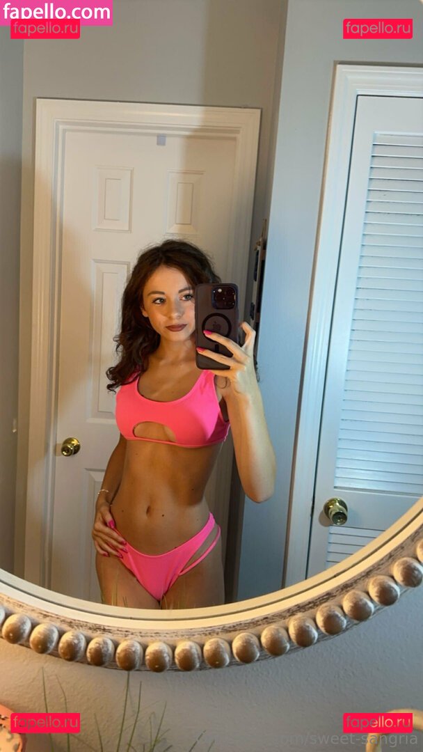 sweetsangriaa / sweetsangriashop Onlyfans Photo Gallery 