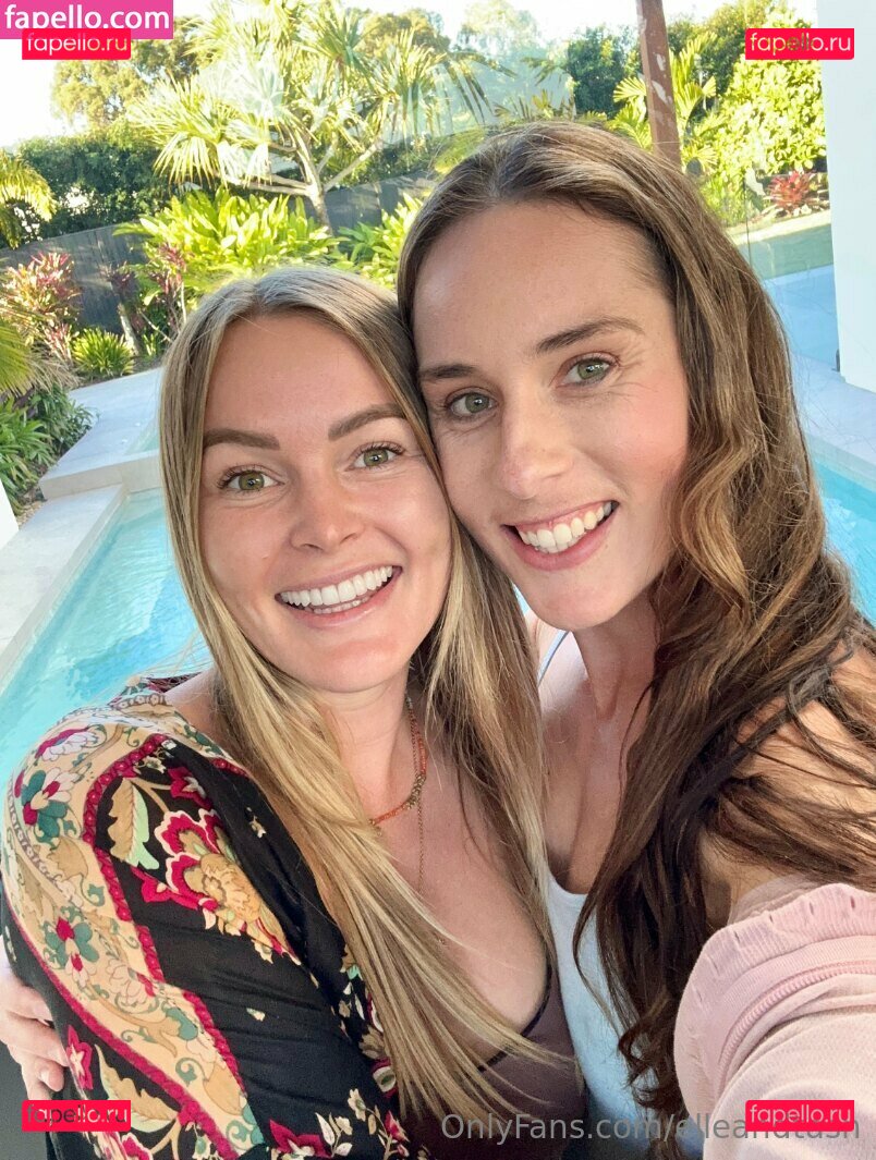 elleandtash / eseddon_makeup Onlyfans Photo Gallery 