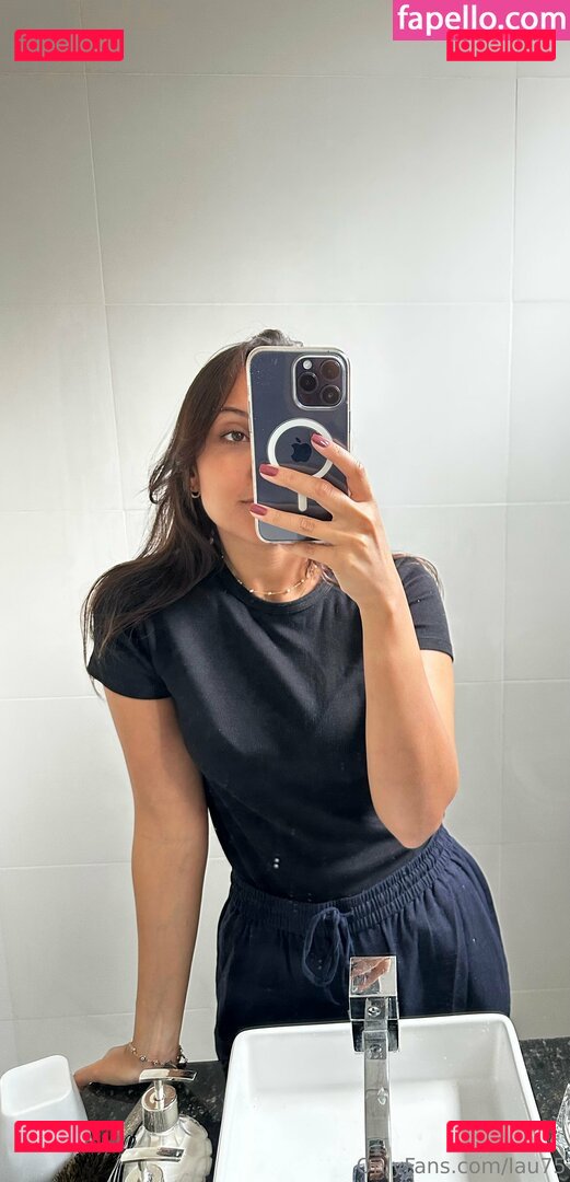_.lau75._ / lau75 Onlyfans Photo Gallery 