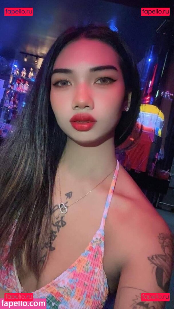 Yuna Sky / iamyunasky Onlyfans Photo Gallery 